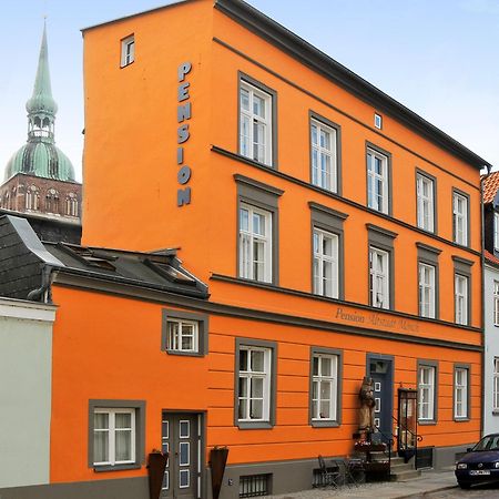 Pension Altstadt Moench In Top Lage Preis Inclusive 5 Prozent Bettensteuer Und Fruehstueck 슈트랄준트 외부 사진